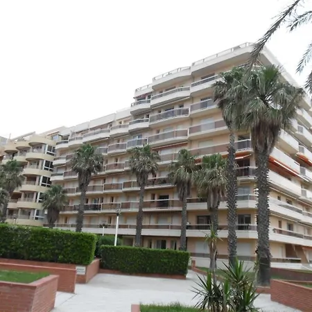 T2 Lumineux Avec Parking Prive A Canet-plage - Fr-1-696-99 Apartman *